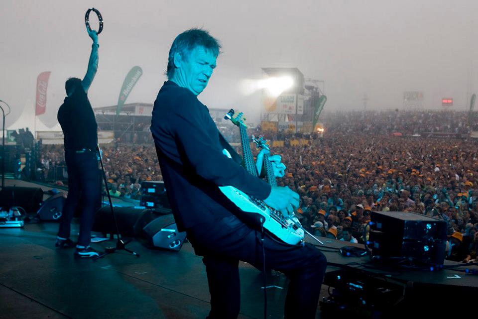 Golden Earring show photo for Concert At Sea festival show Z7 Brouwersdam June 27, 2009